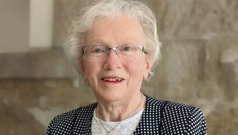 Headshot of Doris Thompson - Canadian Foundation For Pharmacy