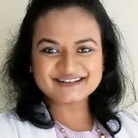 Head shot of Aska Patel - Canadian Foundation for Pharmacy